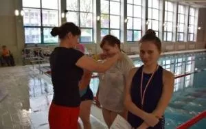 Zawody pływackie w ZSS (22)