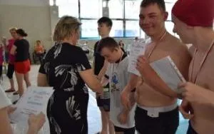 Zawody pływackie w ZSS (26)