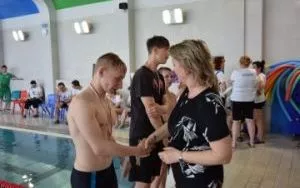 Zawody pływackie w ZSS (9)