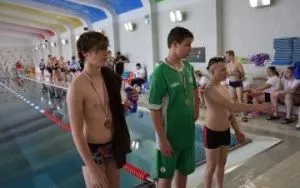 Zawody pływackie w ZSS (10)