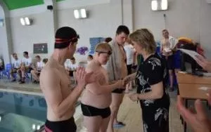 Zawody pływackie w ZSS (2)