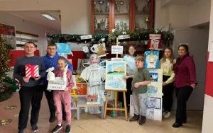 Konkurs plastyczny&nbsp;&bdquo;Anioły strzegą naszej szkoły&rdquo;. (2)