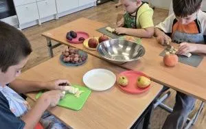 Laboratoria Przyszłości - babeczki i sałatka (14)