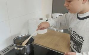 Laboratoria Przyszłości - rogale z powidłami (2)